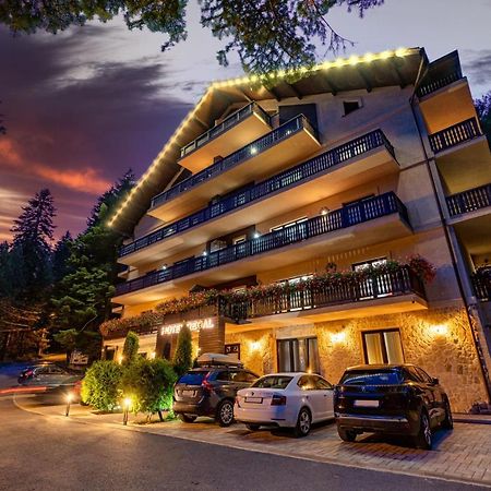 Hotel Regal Sinaia Esterno foto