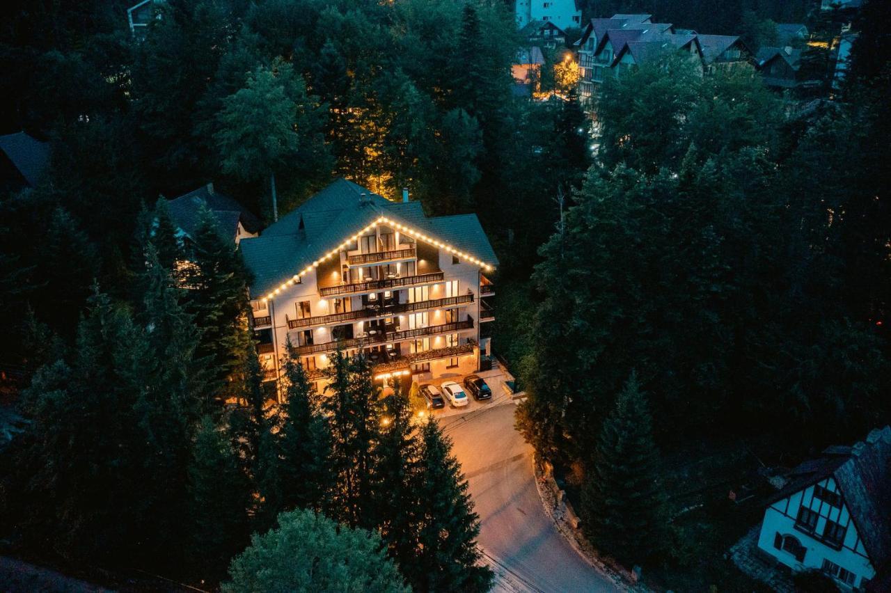 Hotel Regal Sinaia Esterno foto